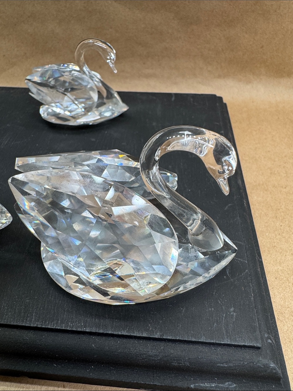 Swarovski Crystal Swan Figurines Clear Glass Set of Three - Picture 4 of 16